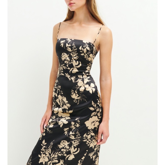 Reformation Frankie Silk Dress Gisele 0 - Picture 16 of 16